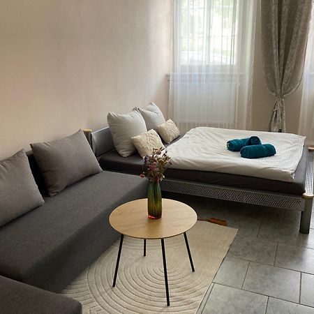 Apartman U Hradu Cheb Exterior foto